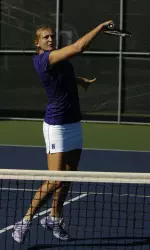 Samantha Murray is one of 16 players remaining in the main draw.