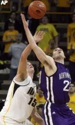 Craig Moore finished with 15 points.