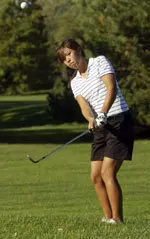 Junior Jennifer Hong shot a 69 in the third round of the 2006 MountainView Collegiate.