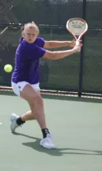 Samantha Murray won her fifth place match Sunday in the fourth flight at the Furman Invitational.