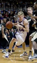 Kevin Coble had 21 points for the Wildcats.
