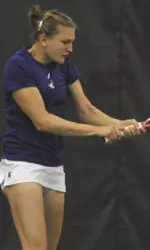 Samantha Murray teamed with Lauren Lui to win their first qualifying doubles match at the All-American Championships.