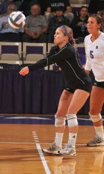 Kate Nobilio, the Big Ten's Defensive Player of the Week, and the Wildcats look to keep their NCAA tournament hopes alive against a pair of ranked opponents.