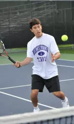 Alexander Thams posted wins at No. 3 doubles and No. 3 singles.