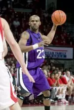 Jeremy Nash ranks 11th in Big Ten games with an average of 1.29 steals per contest.