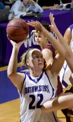 Junior Amy Jaeschke averaged 23.5 points on 63.3 percent shooting this past week.