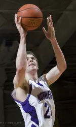 John Shurna is averaging 25.6 points per game over the last five contests.