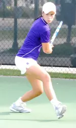 Nida Hamilton (pictured) and Linda Abu Mushrefova are heading to New York City to compete in the doubles draw of the ITA National Indoor Championships.