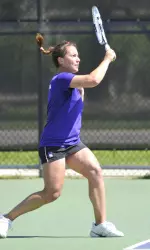 Linda Abu Mushrefova is 3-1 in Big Ten doubles matches playing alongside Maria Mosolova this season.