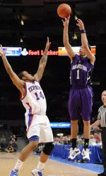 Drew Crawford and Northwestern host Big Ten contests against Michigan State and Indiana this week.