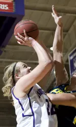 Amy Jaeschke recorded 15 points, eight rebounds and three blocks against Wisconsin Thursday.