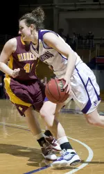 Kendall Hackney scored 20 points in NU's victory over Minnesota Sunday.