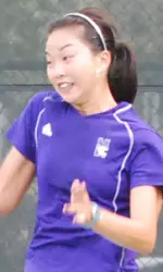 Belinda Niu won her seventh match of the dual season Saturday vs. Texas.
