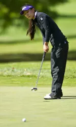 Sophomore Nicole Zhang posted a 1-over 73 at the first round of the Landfall Tradition.