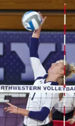 Stephanie Holthus has collected 21 kills in each of her last three matches.