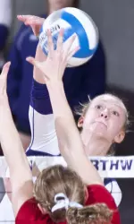 Stephanie Holthus picked up the second Big Ten Player of the Week award of her career Monday.
