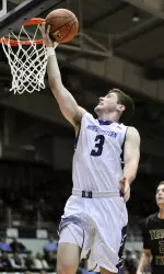 Dave Sobolewski followed up a 21-point performance against Butler with 18 on Monday against Texas State.