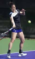 Stacey Lee picked up one of two singles wins for Northwestern Sunday against Nebraska.