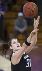 Senior forward/center Dannielle Diamant recorded her 500th career rebound Monday against Indiana.