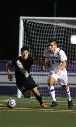Junior defender Nikko Boxall (Auckland, New Zealand/Mt. Albert) earned a spot on the third team.