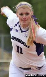 Kristen Wood threw 2.0 innings of relief Friday against fanned five batters.