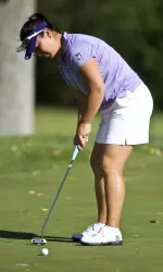 Sophomore Hana Lee was the only player to finish in the 60's Friday at the Big Ten Championships as her 68 leads the individual standings.
