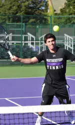 Senior Raleigh Smith upset Boise State's #54 Andy Bettles at the No. 1 spot.
