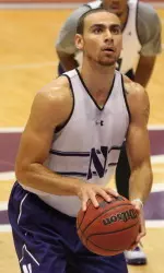 Redshirt junior guard Tre Demps