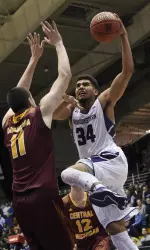 Sanjay Lumpkin recorded 11 points and 8 rebounds for the Wildcats.