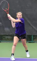 Alicia Barnett played the quickest match of the day, defeating Nicole Robinson, 6-3, 6-2 at No. 3 singles.