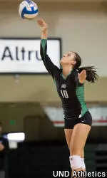 Candice Yager appeared in 31 matches for North Dakota in 2013.