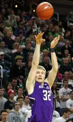 Nathan Taphorn boasts a team-leading .522 3-point field goal percentage.