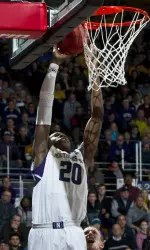 Freshman Scottie Lindsey posted 7 points, 6 rebounds and 3 blocks in Sunday's win over Iowa.