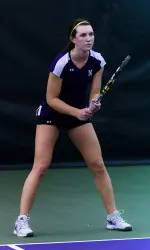 Sophomore Jillian Rooney is 2-1 in the sixth singles spot (Photo Credit: Sean Su/Daily Northwestern)