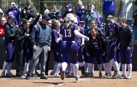 Olivia Duehr home run