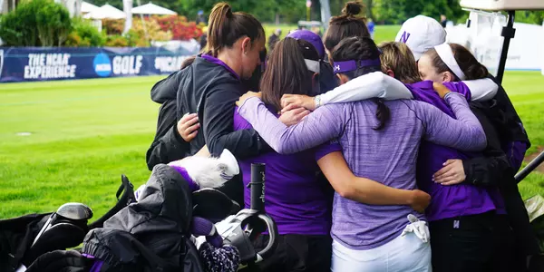2016 NCAA Golf Championships team group hug