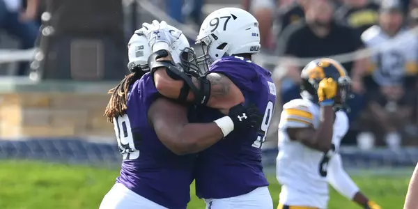 Jordan Thompson and Joe Gaziano vs. Iowa 2017