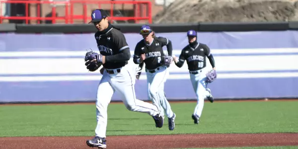 Erro, Dunn and Dickey head to dugout