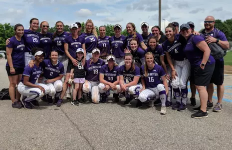 Team Photo 2018 Softball NCAA Athens Regional
