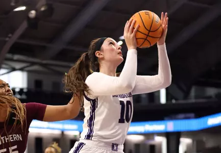 Caileigh Walsh in Northwestern vs. SIU