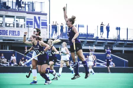 Kent State Golden Flashes vs. Northwestern WildcatsField HockeyLakeside FieldEvanston, ILSeptember 10, 2021(Ryan Kuttler/Northwestern Athletics)