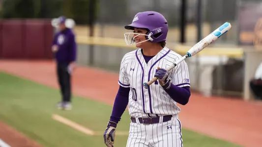kansas robinson 5 RBI in run-rule at minnesota