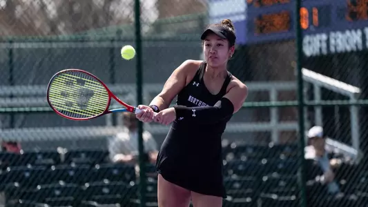 April 12, 2025, Evanston, IL: A match between Northwestern Women’s Tennis and Illinois at the Vandy Christie Tennis Center in Evanston, IL on Saturday, April 12, 2025. (Photo by Mary Grace Grabill/Northwestern Athletics)