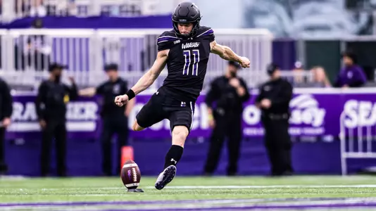 October 18, 2025, Evanston, IL: A game between Northwestern Football and Purdue at Northwestern Medicine Field at Martin Stadium in Evanston, IL on Saturday, October 18, 2025. (Photo by Kailey Zagst/Northwestern Athletics)