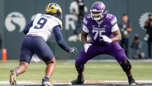 November 15, 2025, Chicago, IL: A game between Northwestern Football and Michigan at Wrigley Field in Chicago, IL on Saturday, November 15, 2025. (Photo by Griffin Quinn/Northwestern Athletics)