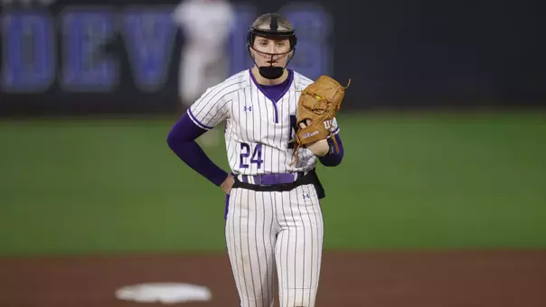 Durham, NC Ð Feb 27: NCAA Softball - Northwestern vs Ohio State at Duke Softball Stadium in Durham, NC on February 27, 2026. (Credit: Andy Mead/YCJ)
