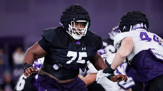 March 31, 2026, Evanston, IL: Northwestern Football practices at Wilson Field at Ryan Fieldhouse in Evanston, IL on Tuesday, March 31, 2026. (Photo by Griffin Quinn/Northwestern Athletics)