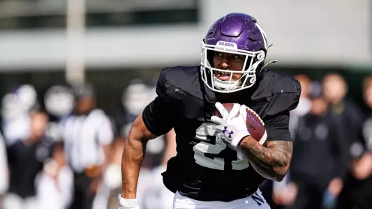 April 18, 2026, Evanston, IL: Northwestern Football practices at Northwestern Medicine Field at Martin Stadium in Evanston, IL on Saturday, April 18, 2026. (Photo by Griffin Quinn/Northwestern Athletics)