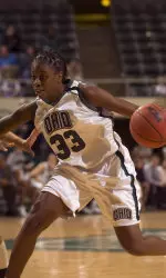 Women's Hoops Tripped Up at Western Michigan, 88-77 Image
