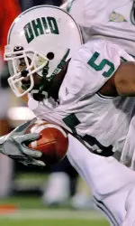 Bobcats Bring Down Illinois in Final Seconds, 20-17 Image